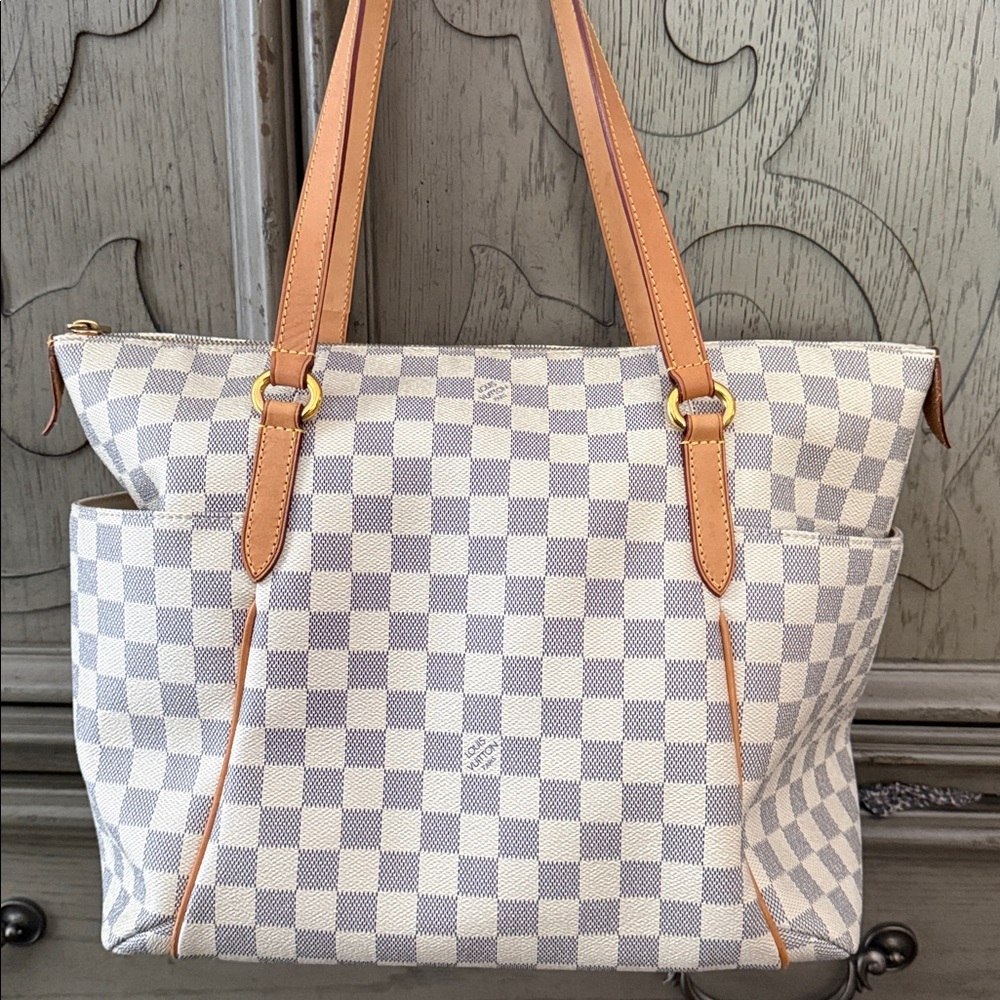 Authentic Louis Vuitton Totally Damier Azur Canvas Tote